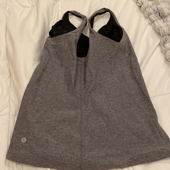 Gray Lulu lemon top. - Picture 2 of 2
